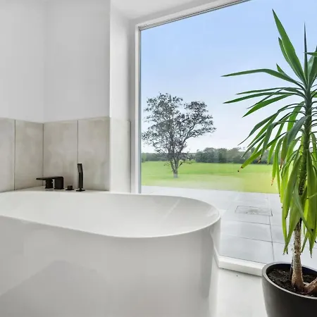 Landuin - 30km From The Sea By Interhome Ferienhaus